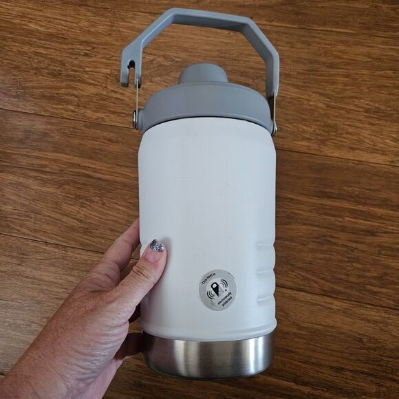 STANLEY 40 ounce Ice Fast Flow Angled Spout White - Picture 2 of 3